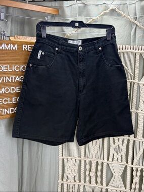 Vintage Bugle Boy Women’s Black Denim Bermuda Shorts  | 14